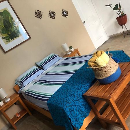 Poseidon Guest House Iquitos Extérieur photo