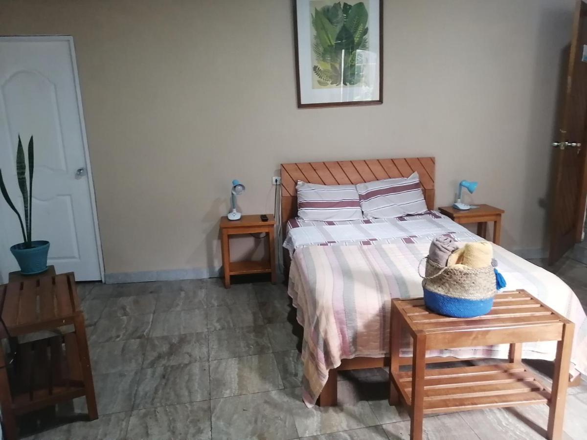 Poseidon Guest House Iquitos Extérieur photo