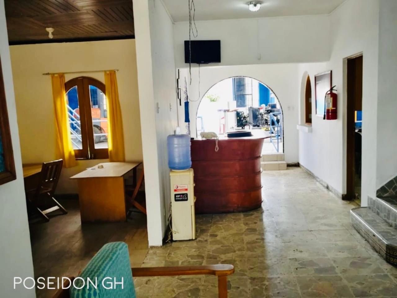 Poseidon Guest House Iquitos Extérieur photo